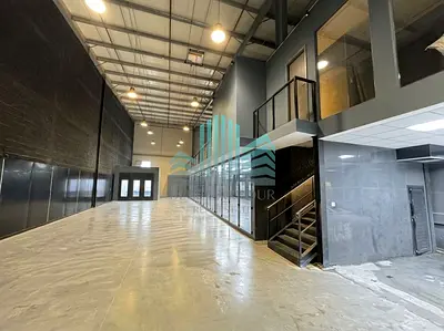 GARAGE & AUTOMOTIVE BUSINESS ARE WELCOME | 30 KW POWER | AVAILABLE 24 SEPTEMBER |
