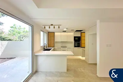 Fully Upgraded | Park View | Converted 3 Bed