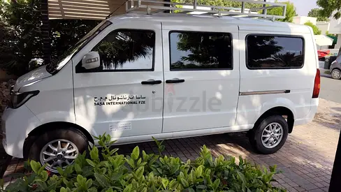 Victory 9 Seater Passenger Van Standard, миниатюра 5