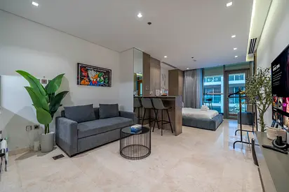 Luxurious | Fully Furnished | Ready To move