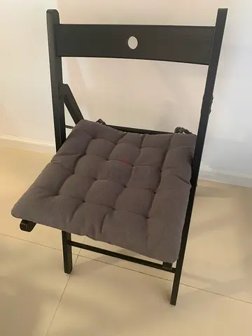 Set of 6 - Simple black folding wooden dining/desk chair with grey padded cushion