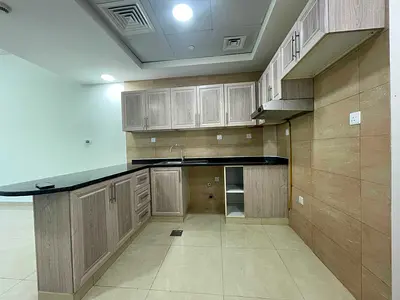 SPACIOUS 1BHK !! FAMILY BUILDING!! READY TO MOVE