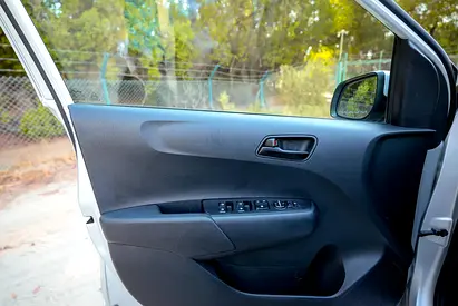 2024 KIA PICANTO thumbnail 18