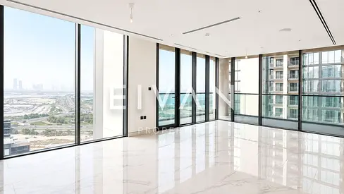Luxury Family Home | High Floor | Community View