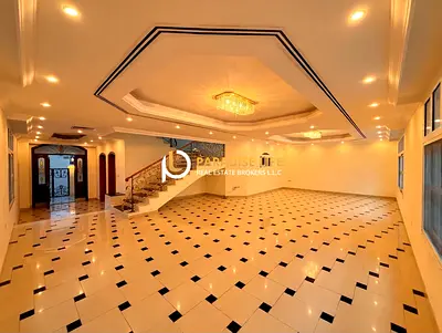 4 Bedroom villa available for Rent in Mirdif | Private Entrance