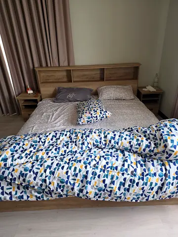 Bedroom set - Wooden Double Bed Frame with Built-in Headboard Shelves and mattress with dressing tab