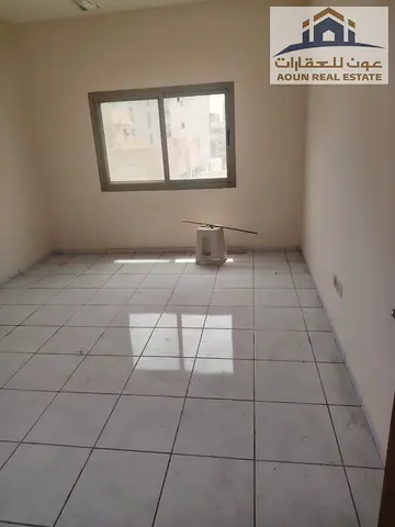 شقة غرفتين وصالة واسعة للإيجار، بتصميم عصري وتشطيبات ممتازة، صالة مشرقة ومساحات مريحة، موقع مميز قريب من المحلات والمطاعم وجميع الخدمات الأساسية، فرصة