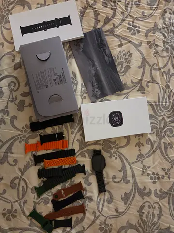 Apple watch 3 ultra Smartwatch with multiple replacement straps (original box included)