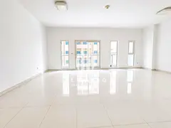 Luxurious 2 BHK | Free Parking | Free Amenities | Maids Room