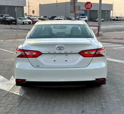 2020 Toyota CAMRY — фото 6