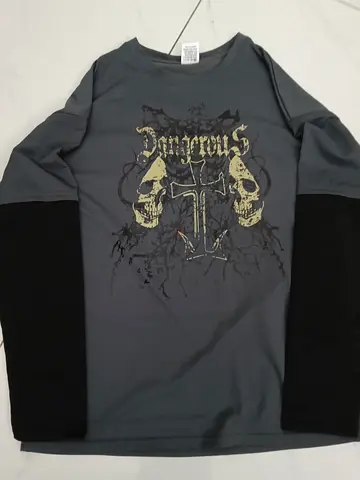 Gray long-sleeve layered-look tee, y2k, alt, goth/emo aesthetic. Mens size S