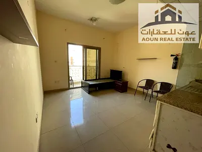 🏠 استوديو مميز للإيجار في البوطينة فرصة ممتازة للسكن في منطقة البوطينة، استوديو مرتب ومناسب لمن يبحث عن الراحة والموقع المميز. الوحدة تتميز بوجود بل