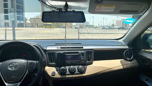 2017 Toyota RAV 4 — фото 8