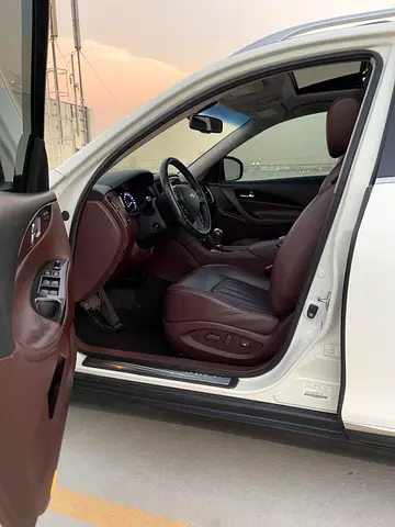 2015 Infiniti QX50 — фото 11