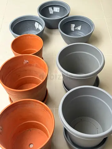 Flower pots for sale