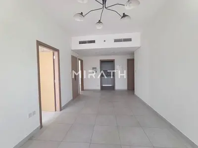 SPACIOUS 2 BEDROOM STORE ROOM NEAR TO METRO