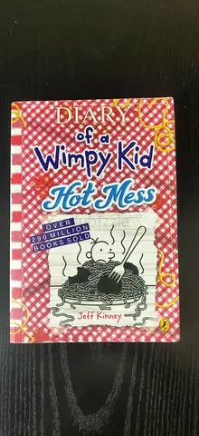 Diary of a Wimpy Kid: Hot Mess by Jeff Kinney - Paperback