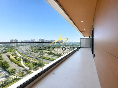 Brand new | Middle Unit | Pool View | Larger layout