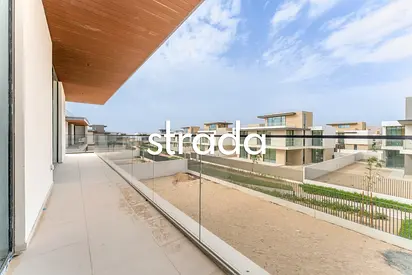 Sale Price | Nearby Handover | Community Expert