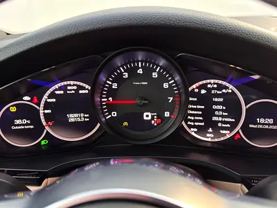Porsche Cayenne Standard, миниатюра 16