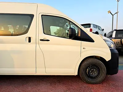 صورة 19 لـ 2026 Toyota HIACE