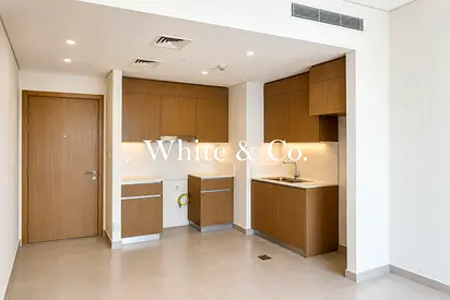 Burj View | Fully Upgraded | Low Floor