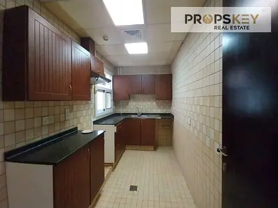 2BHK || Close Kitchen || 5 Mints Walk from Metro || Only 4 Family || Vacant
