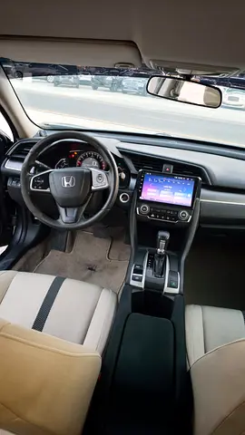 صورة 12 لـ 2016 Honda CIVIC