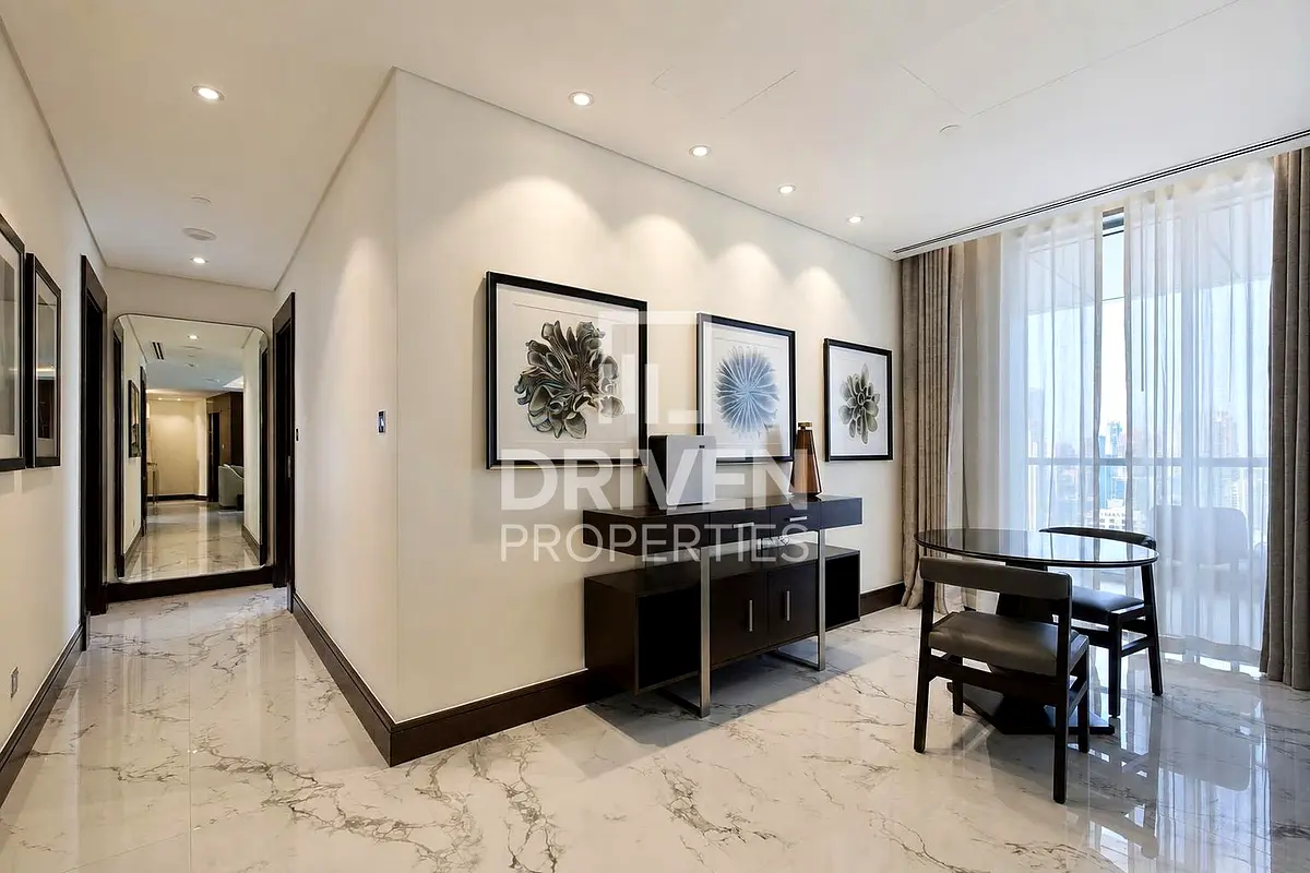 gallery-tour