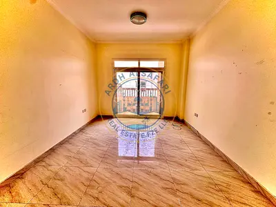 LUXURY 1BHK APARTMENT | 900 SQ.FT | 2 BATHROOMS
