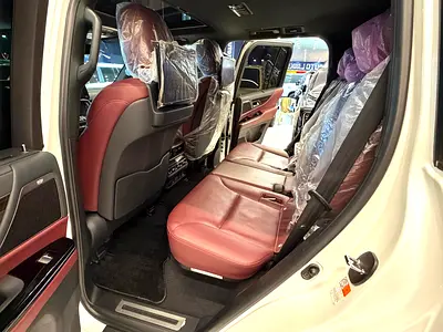 صورة 12 لـ 2025 Lexus LX-SERIES