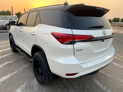 صورة 5 لـ 2018 Toyota FORTUNER