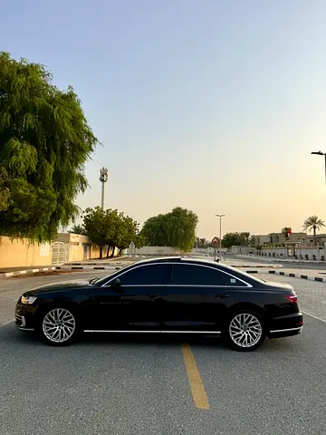 صورة 4 لـ 2021 AUDI A8