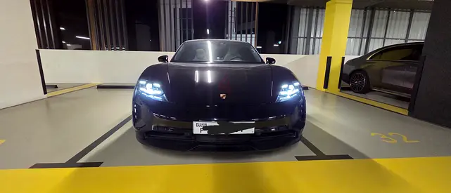 Porsche Taycan 4S, миниатюра 3