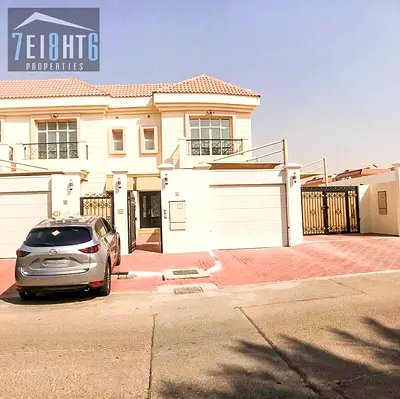 Beautifully presented || 4-bedroom semi-independent villa || Servant quarters || Garden
