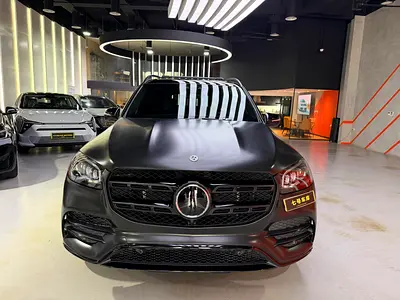 Mercedes Benz GLS-580