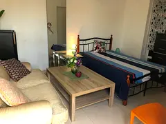 Al Quoz 1 | Furnished room for sponsored single female or couple
