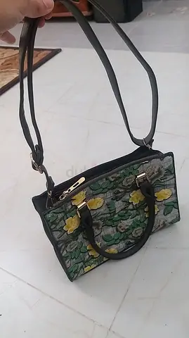 Women handbags