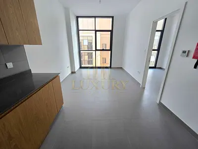 Spacious Layout | Ready to Move | Prime location