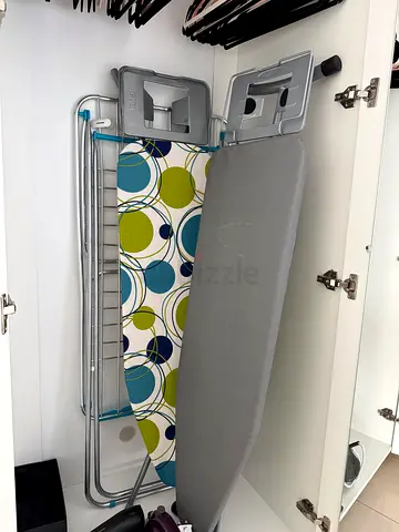 Set of 2 ironing boards