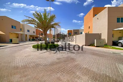 Corner Unit | Single Row | 5 Bed Villa | Spacious | For SALE