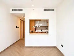 Premium One Bedroom Apartment | Community Views