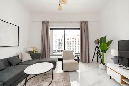 Fully Furnished | Luxury | Spacious Layout Living
