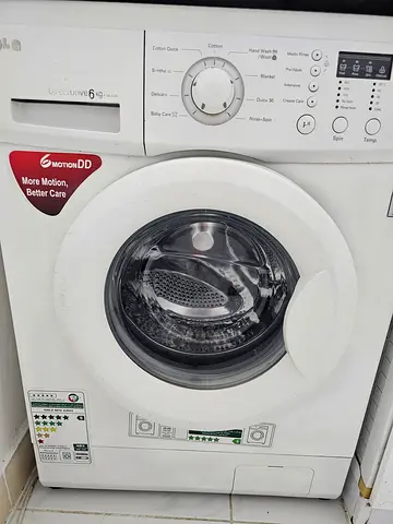 LG Front Load Washing Machine 6kg, Good Working Condition