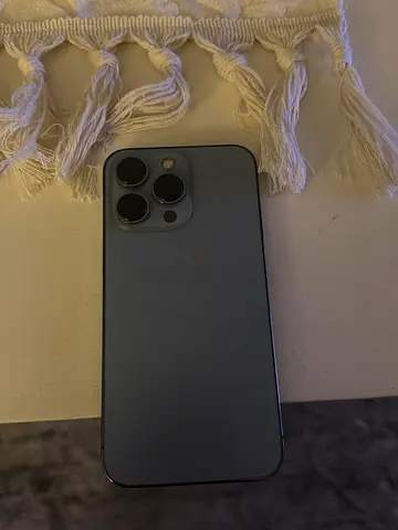 Apple iPhone 13 Pro Sierra Blue