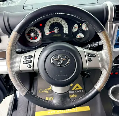 2014 Toyota FJ CRUISER photo 7