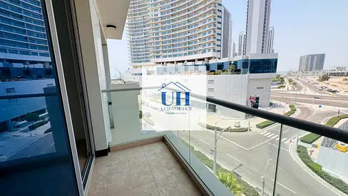 1BR | Beach Access | Balcony | Gym & Pool | Oasis