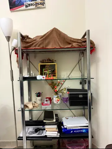 Glass shelf