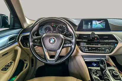 صورة مصغرة 10 لـ 2020 BMW 5-SERIES