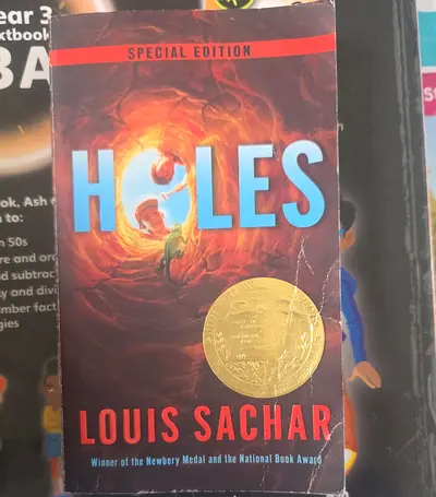 Holes by Louis Sachar (Special Edition) - Paperback